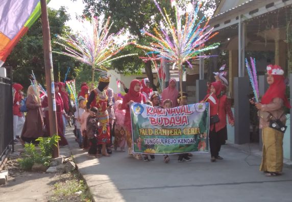 Karnaval PAUD Bahtera Ceria Kelurahan Tunggulrejo dalam rangka Hari Ulang Tahun Kemerdekaan Republik Indonesia ke 78 Tahun 2023